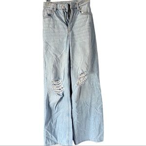 H&M Boyfriend Jeans